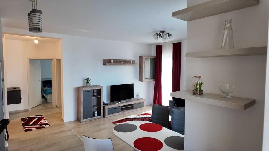 Apartament cu 2 camere decomandat, mobilat în Giroc