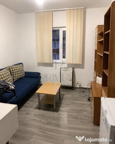 Garsonieră decomandată în Aradului