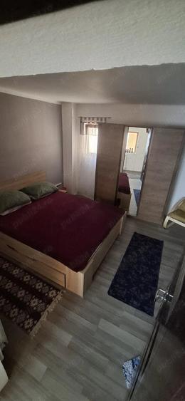 Casă cu 3 camere cu Teren 200 Mp în Central