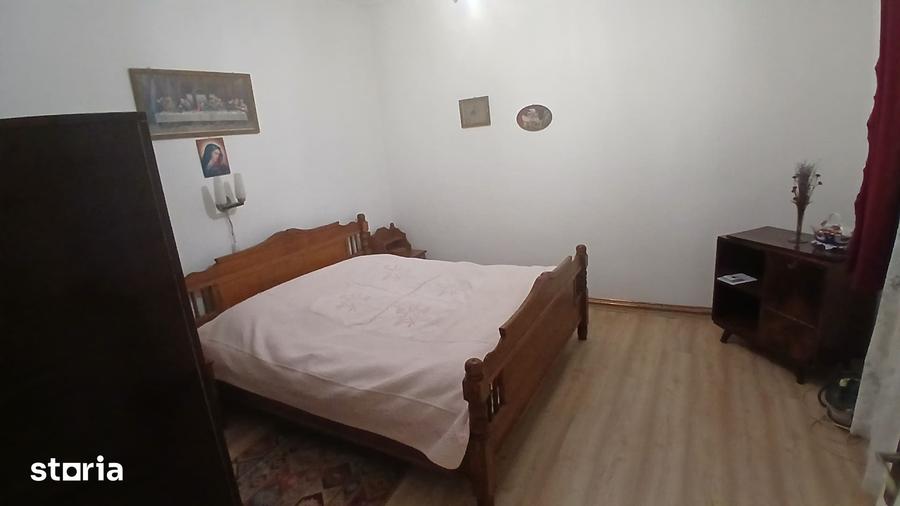 Apartament cu 4 camere în Central