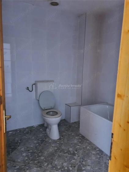 Apartament cu 4 camere decomandat în Vladimirescu