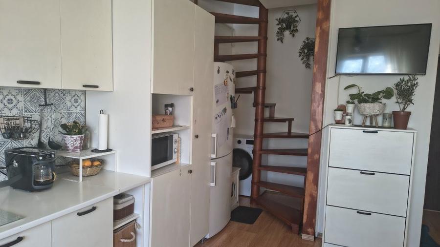 Apartament cu 3 camere în Noua