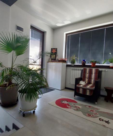 Casă cu 4 camere cu Teren 275 Mp în Coiciu