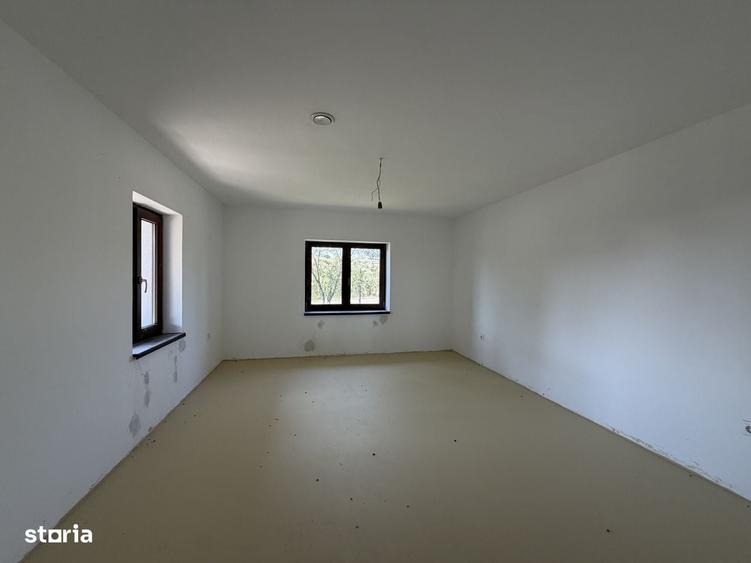Casă cu 3 camere în Doba