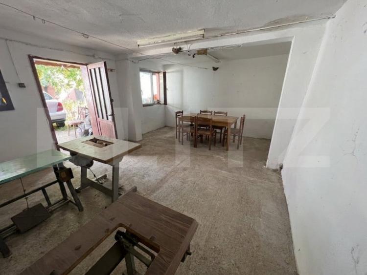 Casă cu 5 camere cu Teren 1032 Mp în Central