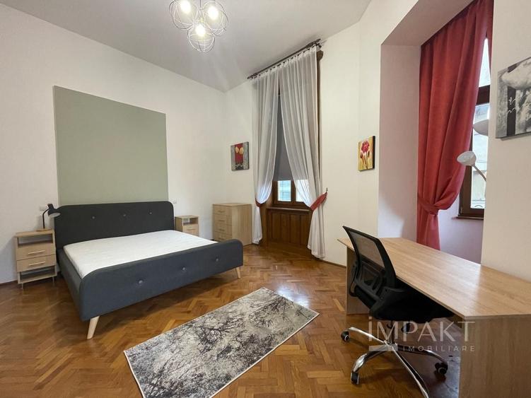 Apartament cu 2 camere semidecomandat, mobilat în Central