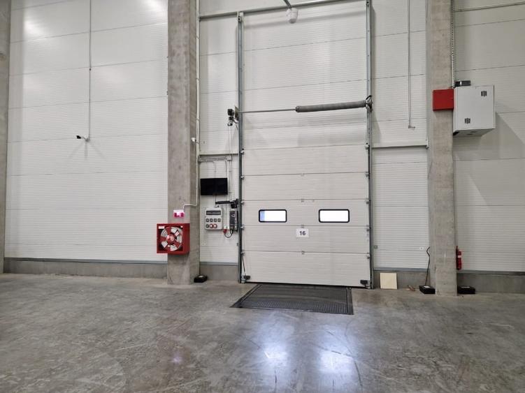 Spațiu industrial, de 7,000 mp, în Vest
