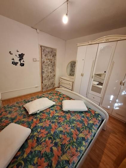 Apartament cu 2 camere decomandat în Titan
