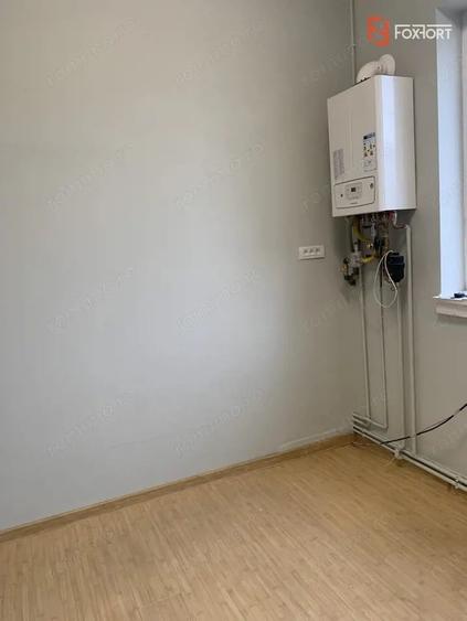 Spațiu comercial, de 300 mp, în Giarmata