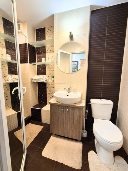Apartament cu 2 camere semidecomandat în Central