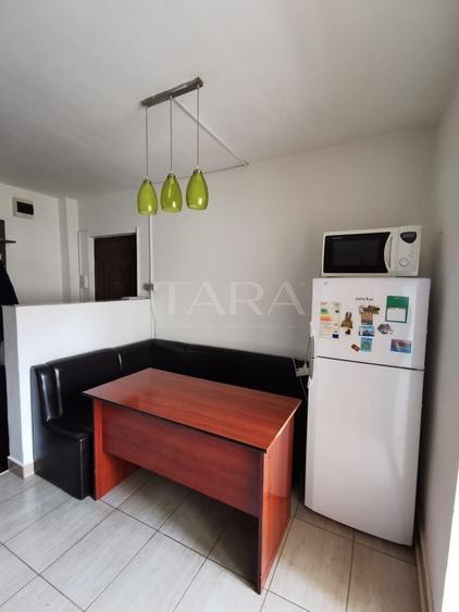Apartament cu 2 camere decomandat, mobilat în Zorilor