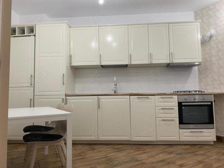 Apartament cu 2 camere decomandat în Mihai Bravu