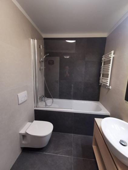 3 CAMERE CU CURTE, RESIDENCE5 EROU IANCU NICOLAE 122 LANGA OLIVETO/ PAZA 24H - 7