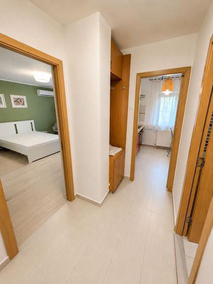 Garsonieră decomandată în Unirii