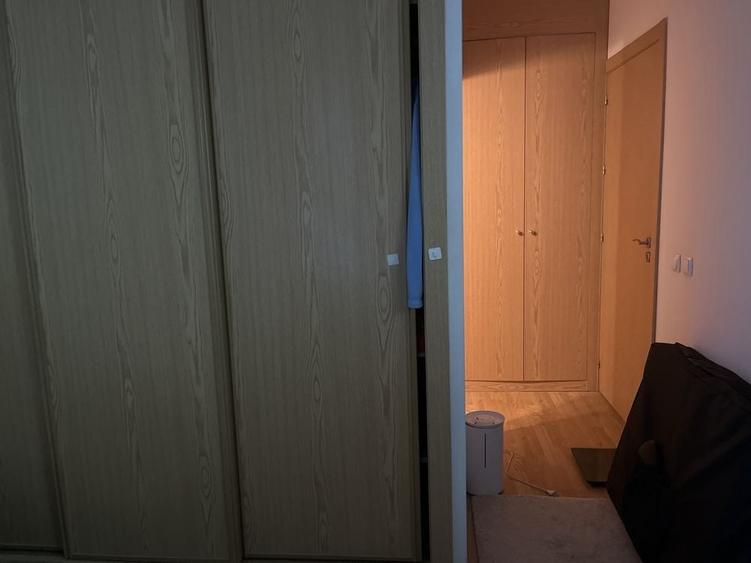 Apartament cu 3 camere decomandat în Titan