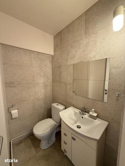 Apartament cu 3 camere decomandat în Valea Cetății