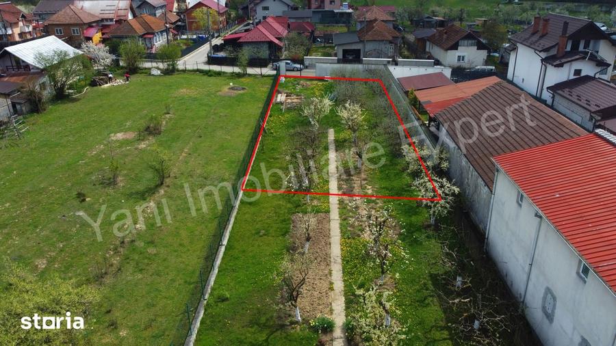 Teren de 590 mp, în Central