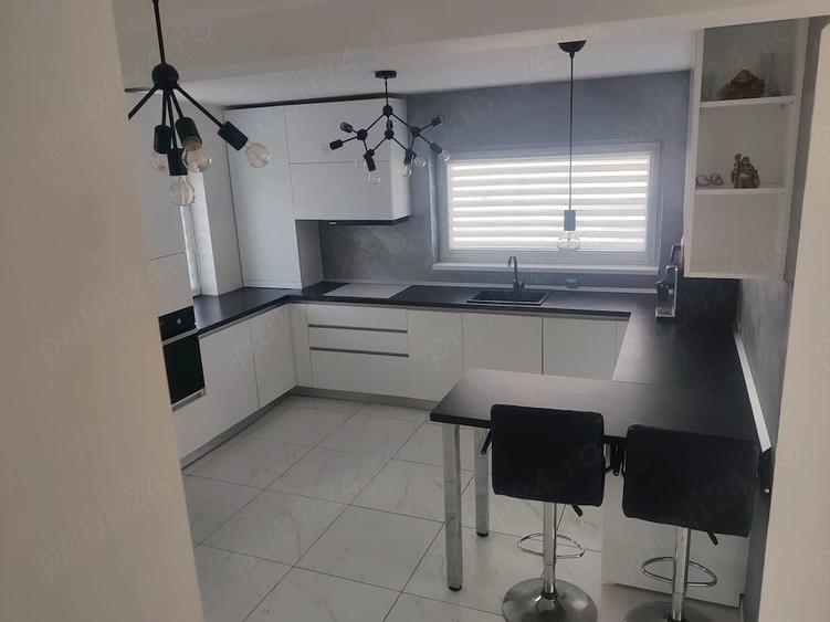 Casă cu 3 camere cu Teren 250 Mp în Budiului