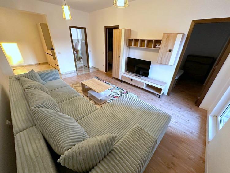Apartament cu 2 camere semidecomandat în Central