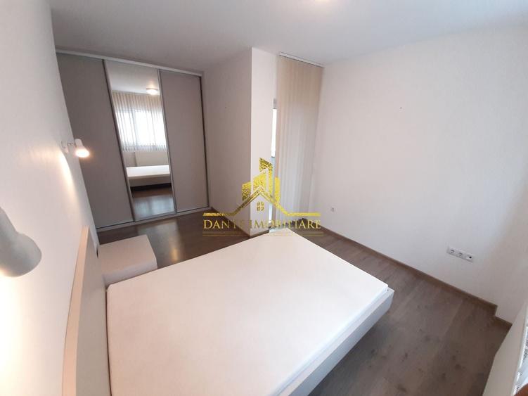 Apartament cu 3 camere semidecomandat, mobilat în Borhanci