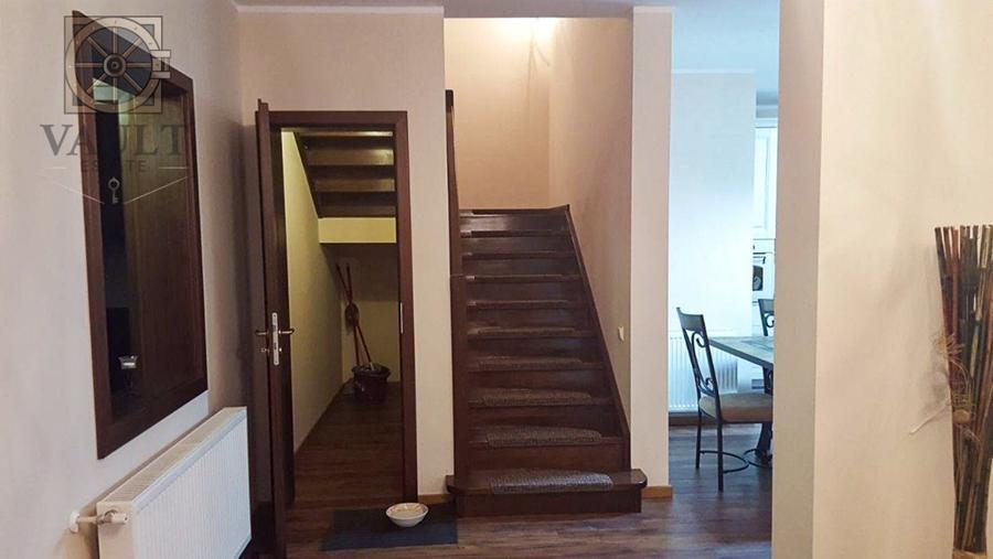 Casă individuală cu 4 camere cu Canalizare în Corbeanca