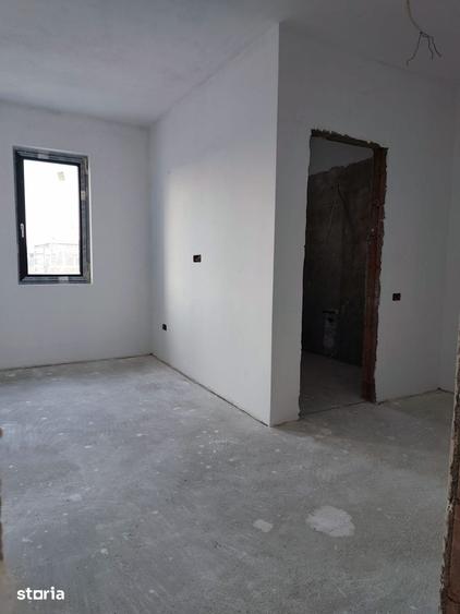 Casă cu 4 camere cu Teren 460 Mp în Tărtășești
