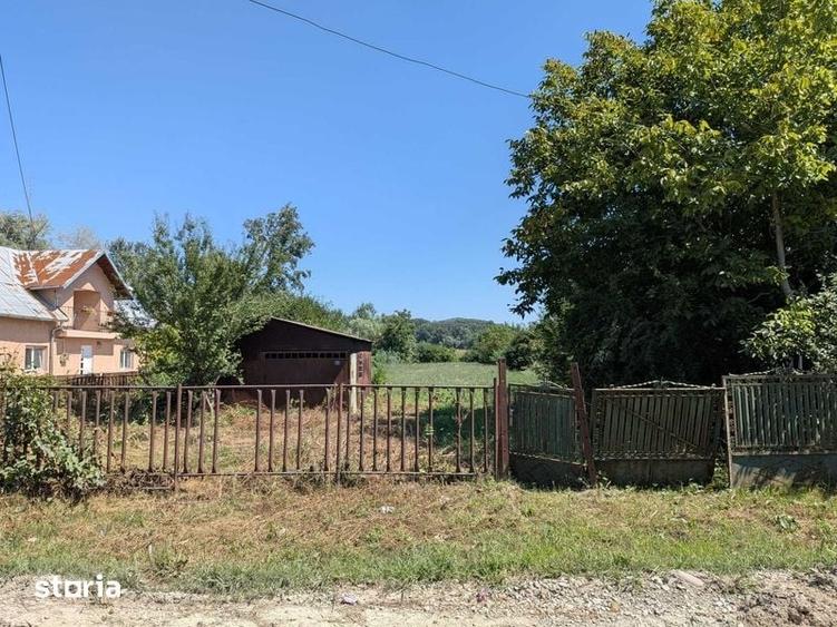 Teren de 1200 mp, în Râfov