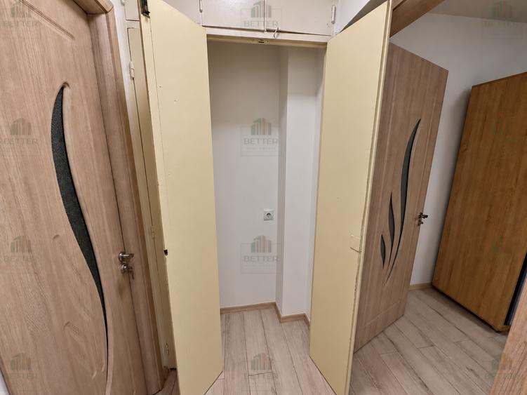 Apartament cu 2 camere semidecomandat în Berceni