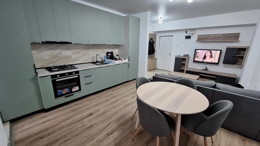 Apartament cu 2 camere semidecomandat, mobilat în Rahova