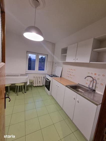 Apartament cu 2 camere decomandat în Exterior Vest