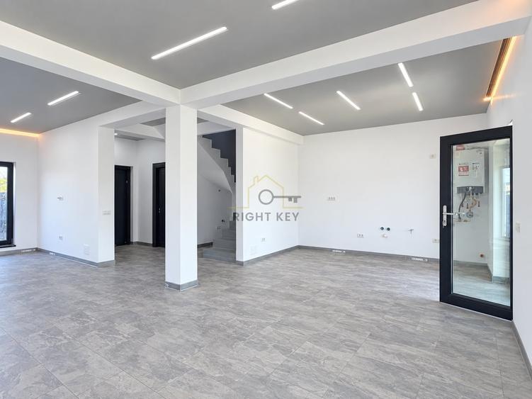 Casă individuală cu 4 camere cu Teren 400 Mp în Domnești