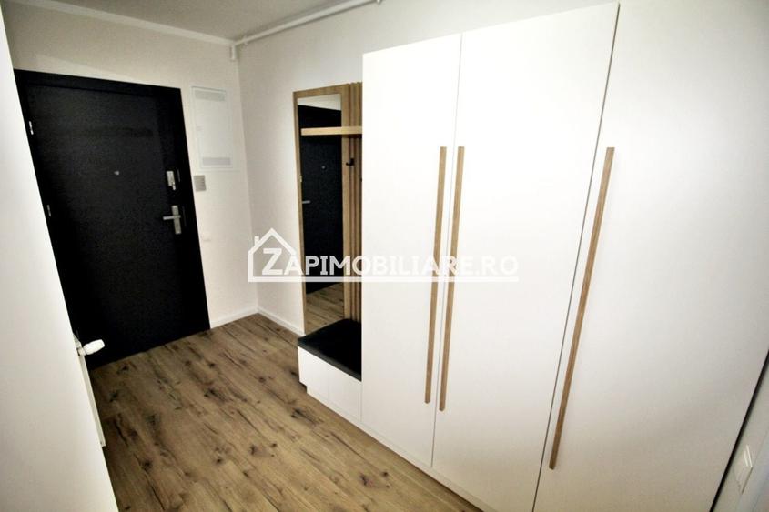 Apartament cu 3 camere decomandat, mobilat în Tudor