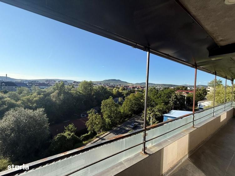 Apartament cu 3 camere în Ștefan cel Mare