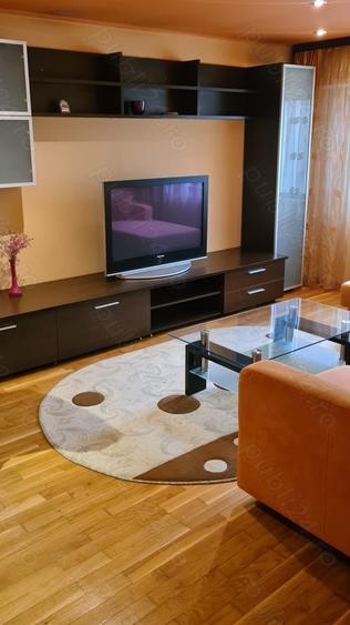 Inchiriere apartament cu 3 camere zona centrala - 8