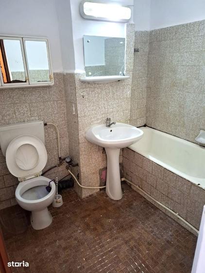Apartament cu 4 camere decomandat în Ultracentral