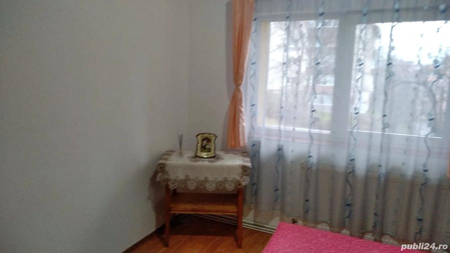 Apartament cu 2 camere decomandat în Răcădău