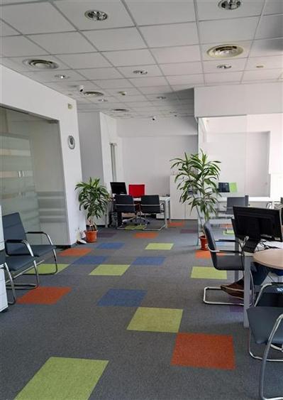 Spațiu comercial, de 135 mp, în Central