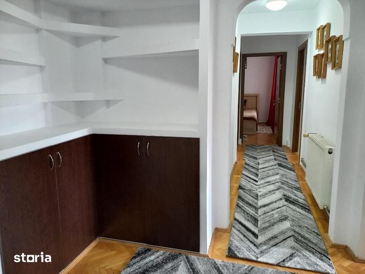 Apartament cu 2 camere în Plopilor