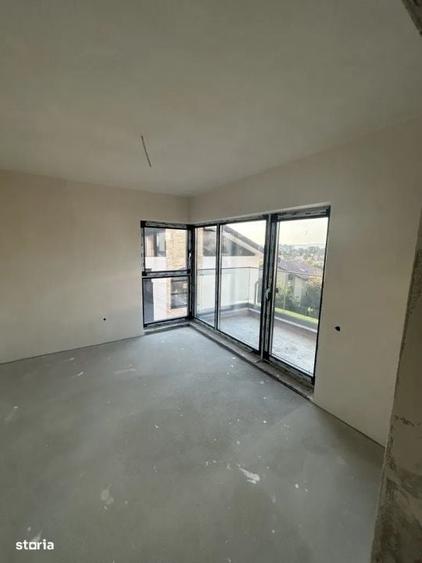 Duplex cu 4 camere cu Canalizare în Andrei Mureșanu