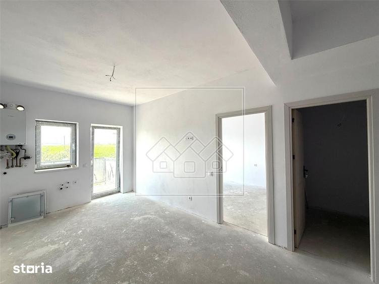 Apartament de vanzare 4 camere etaj 33 - 76 mp + 8 balcon- zona Turnis - 2