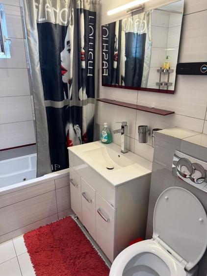 Apartament cu 2 camere decomandat în Gara