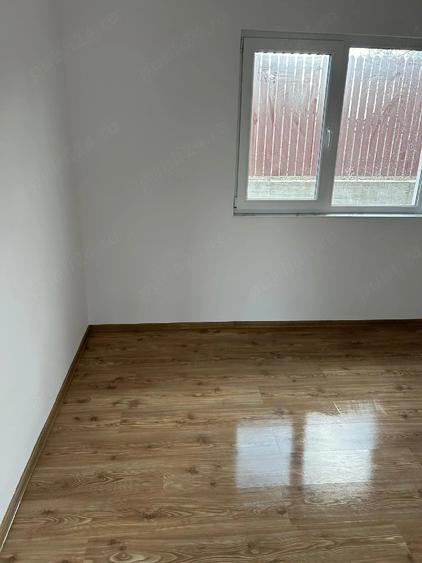 vand casa in Mihail Kogalniceanu jude?ul Gala?i - 2