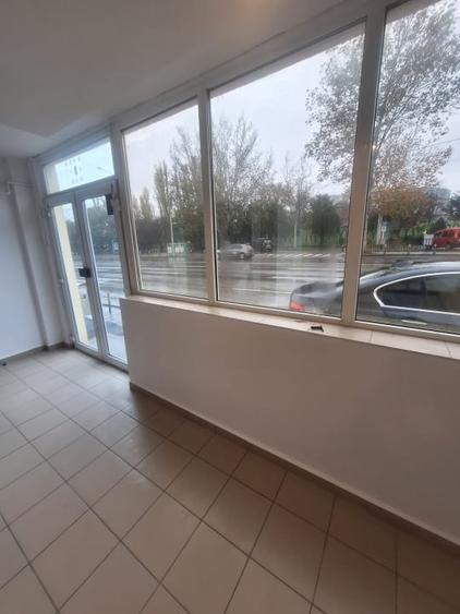 Delfinariu, cladire P+1 , spatiu depozitare 126 mp., curte 463 mp. - 1