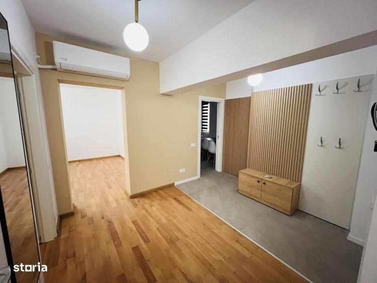 Apartament cu 3 camere decomandat, mobilat în Vitan