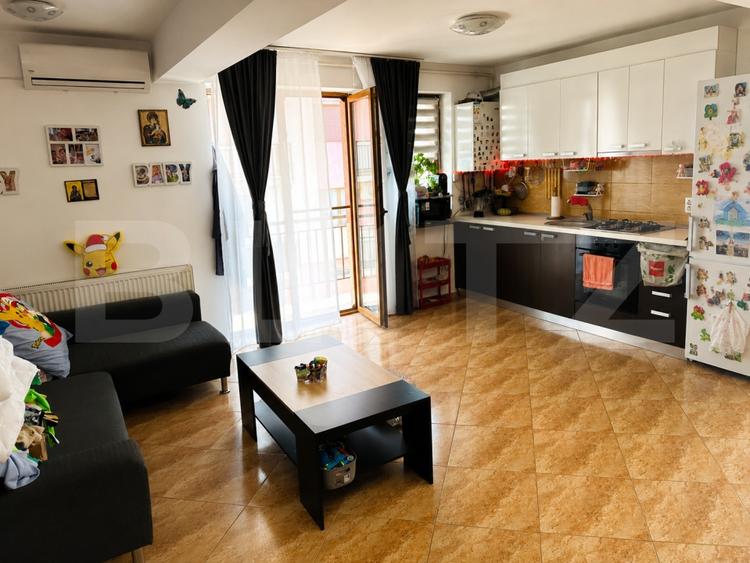 Apartament 3 camere, 68 mp, parcare, zona Sub Cetate - 1