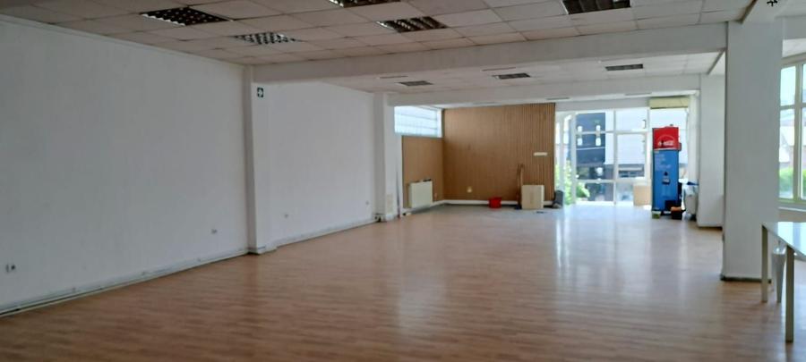 Spațiu comercial, de 175 mp, în Central