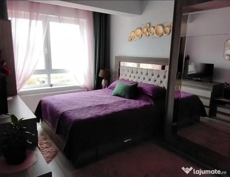 Apartament 3 camere, decomandat - zona Cristian - 4