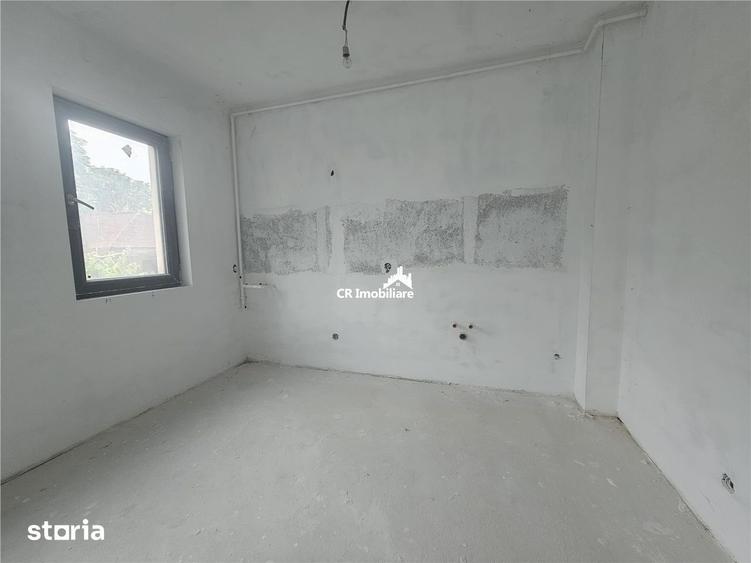 Apartament cu 2 camere decomandat în Străulești