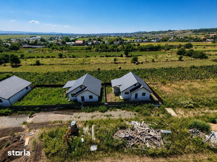Casă cu 3 camere cu Teren 250 Mp în Hemeiuș