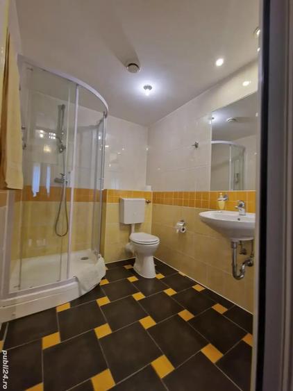 Spațiu comercial, de 400 mp, în Girocului